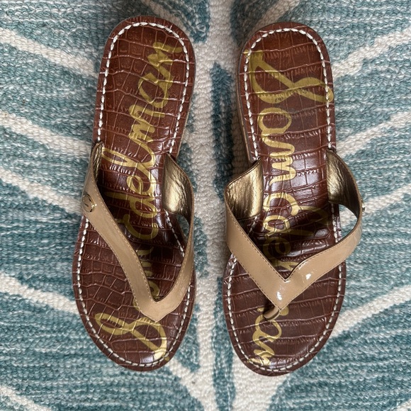 Sam Edelman Shoes - Sam Edelman Beige Thong Wedge Size 7.5